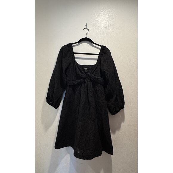 Banana Republic Size Medium Black Twist Front Eyelet Dress Pockets Vacation Boho - Picture 1 of 8